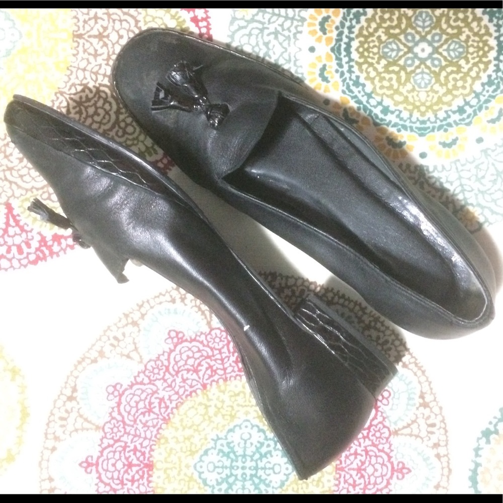 Magdesian Black Loafer 8